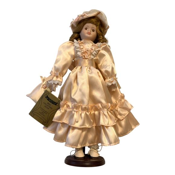 Seymour Mann Connoisseur Doll Collection Vintage Doll Nichole & Stand Porcelain - Picture 2 of 14
